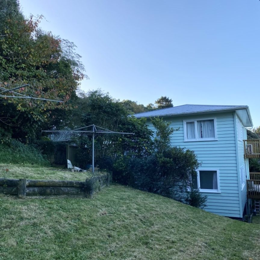 2/123 Makara Road, Karori - Photo 1