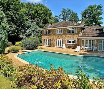 Old Avenue, West Byfleet, Surrey, KT14 - Photo 3