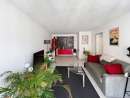 Apartment - Photo 3
