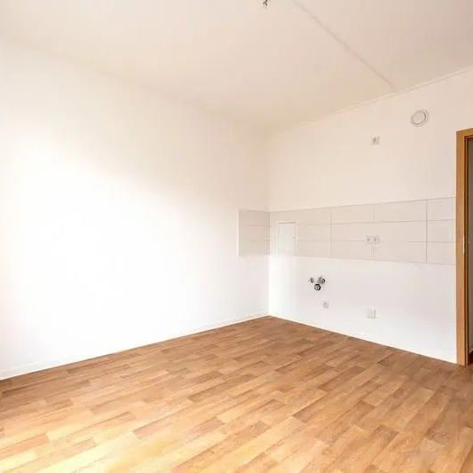 1-Raumwohnung mit großem Balkon – Nähe Florapark - Photo 1