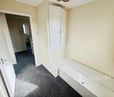 Larkspur Croft, Boston, PE21 - Photo 3