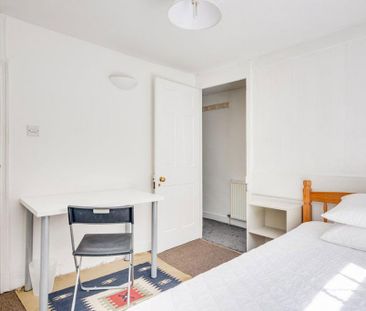 4 bedroom house to rent - Photo 5