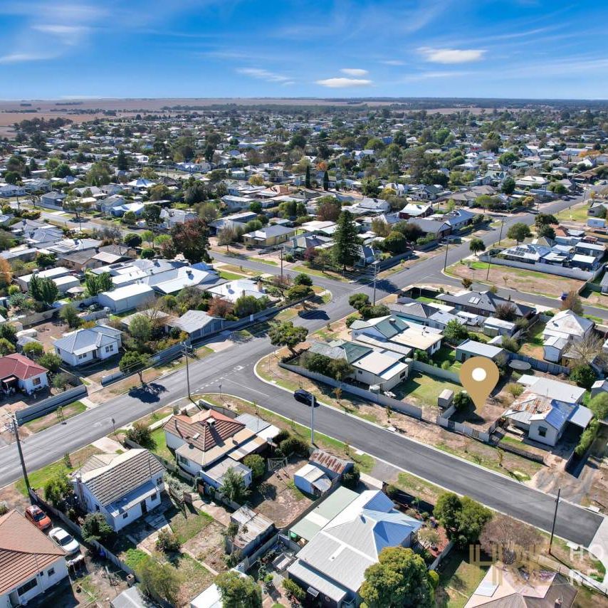 Great Opportunity. - Photo 1