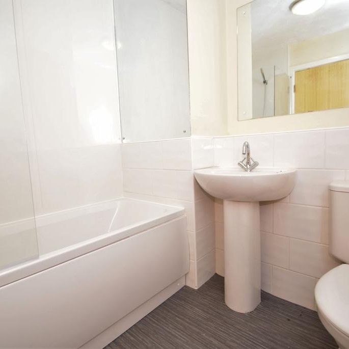 1 bedroom townhouse to rent - Photo 1