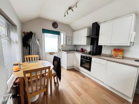 1 bedroom cottage to rent - Photo 5
