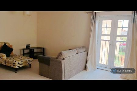 1 bedroom flat to rent - Photo 3