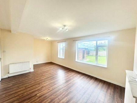 Langton Avenue, Chelmsford, CM1 - Photo 2