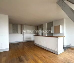 Location Appartement 3 pièces 88 m2 à Dole - Photo 3