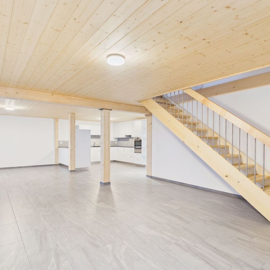 New 6-room apartment in Thurnen - Photo 1