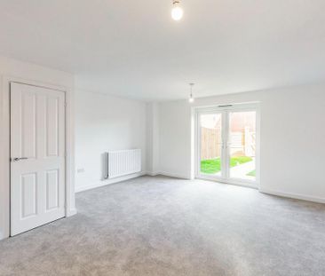 3 bedroom semi-detached house to rent - Photo 6