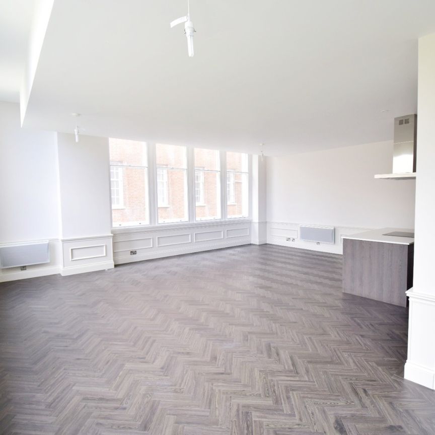 Tower Building, Water St, L3, Liverpool - Photo 1