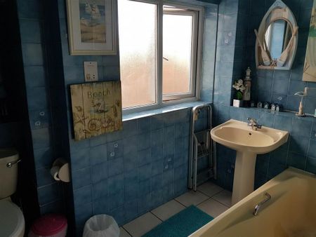 1 bedroom semi-detached house to rent - Photo 3