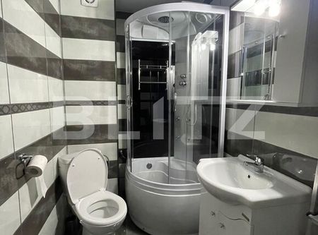 Apartament cu 4 camere, 105 mp, parcare, zona strazii Mircea Zaciu - Photo 2