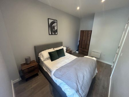 Crosby Road North, Liverpool, L22 - Photo 5