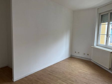 Location appartement 3 pièces 72.5 m² à Elbeuf (76500) - Photo 2