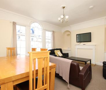 6 bedroom house to rent - Photo 5