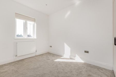 5 bedroom terraced house to rent - Photo 2