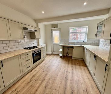 2 bedroom terraced house to rent - Photo 3
