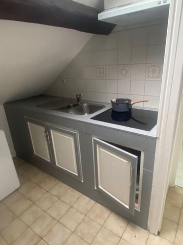 Location Appartement 1 pièce 17m² - Photo 3