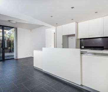 30 Printers Way, Kingston ACT 2604 - Townhouse For Rent | Domain - Photo 5