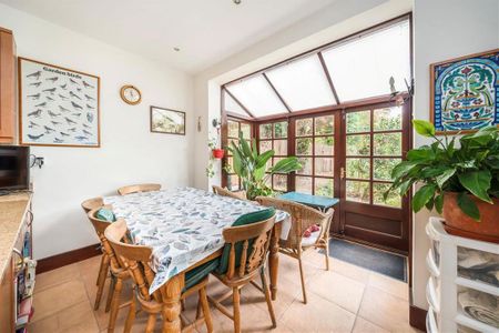 5 bedroom house to rent - Photo 2