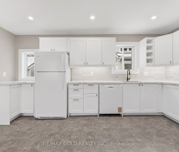 For Lease - 4445 Simcoe Street, Niagara Falls, Ontario - Photo 6