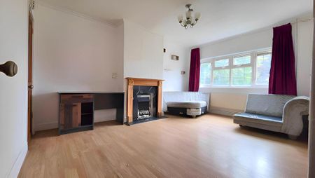 1 bedroom flat to rent - Photo 2