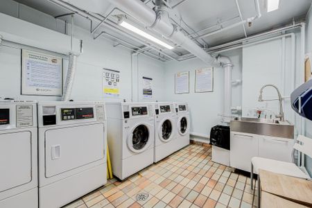 One Bedroom Apartment - Photo 4