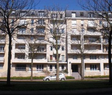 Location Appartement 1 pièce 28m² ORLEANS 45000 - Photo 5