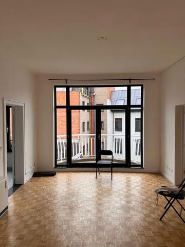 Appartement te huur - Foto 2