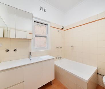 Home For Rent - Photo 5