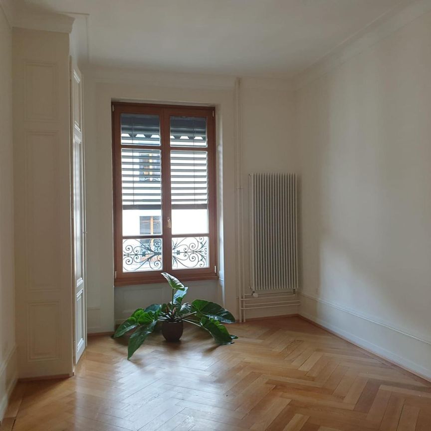 Bel appartement de 4 pièces au 3ème étage, - Photo 1
