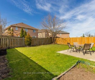 Detached Home For Lease | W9251835 - Photo 5