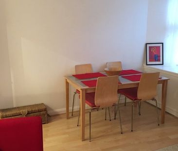 1 Bed Flat, Hamilton Drive, G12 - Photo 1