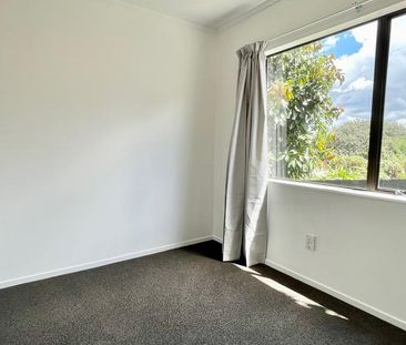 Oasis in Otumoetai - Photo 4