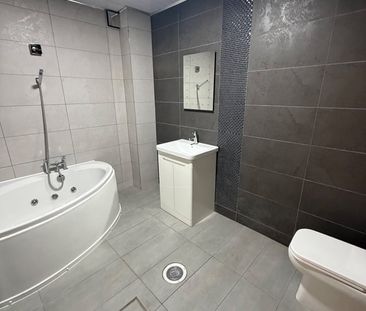 5 Bed Detached House, Selbourne Road, LU4 - Photo 5