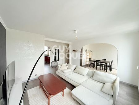 Location Appartement 3 pièces 69m² - Photo 3