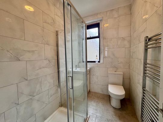 4 bedroom terraced house to rent - Photo 1