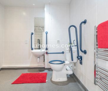 Premium Studio (Accessible) - Photo 2