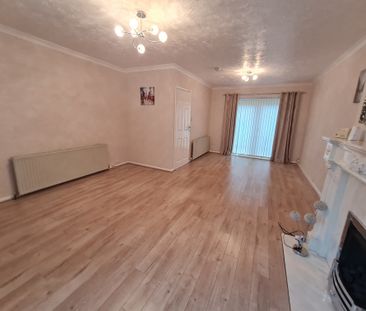 Moxon Way, Wakefield - Photo 2