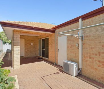 55B Eastbourne Crescent, Nollamara, WA 6061 - Photo 3