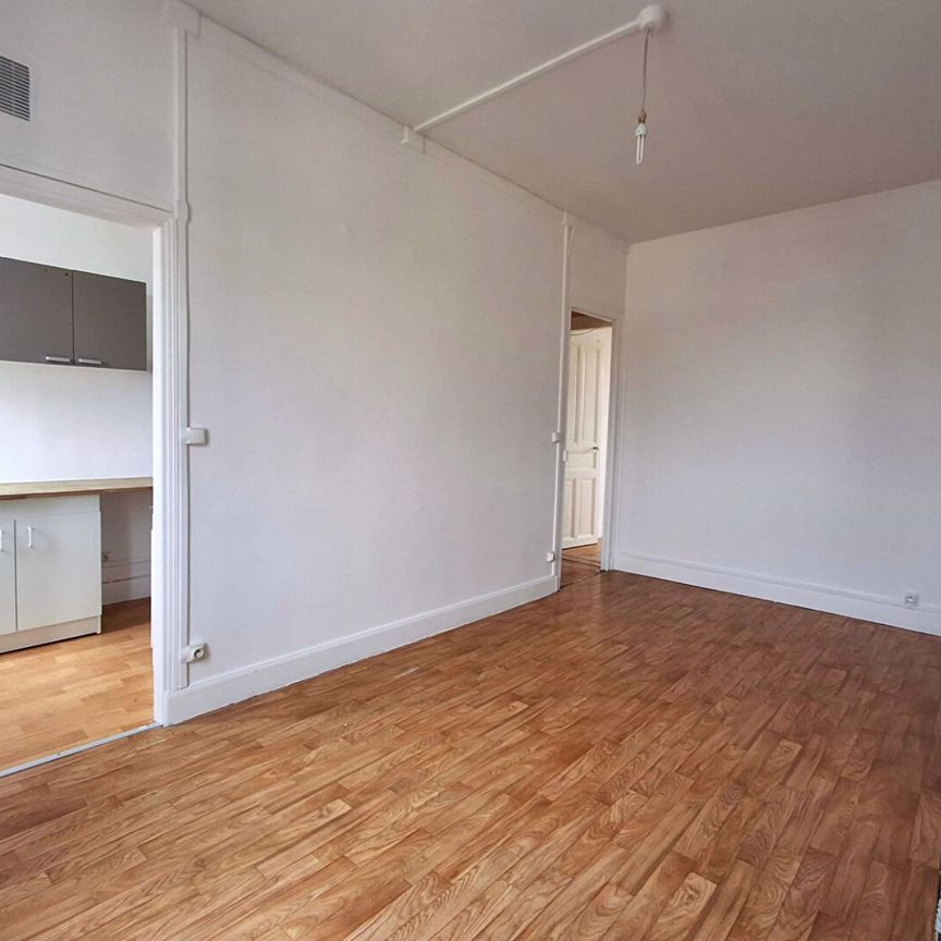 Apartment - Photo 1