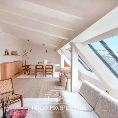 Appartement à louer à Paris 8Ème - Photo 1