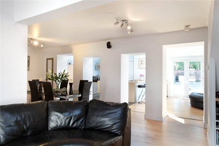 Ditton Street, Ilminster, Somerset, TA19 - Photo 3