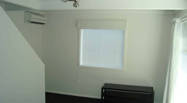 Apartment Living! - Photo 1