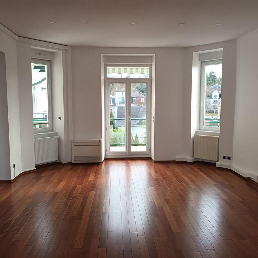 Location Appartement 5 pièces 185m² - Photo 1