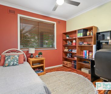 19 Edward Street, TAMWORTH NSW 2340 - Photo 6