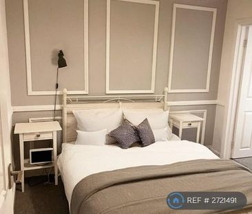 3 bedroom end of terrace house to rent - Photo 4