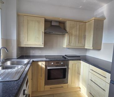1 bedroom flat to rent - Photo 2