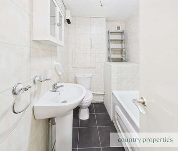 Boundary Lane, Welwyn Garden City, AL7 - Photo 1